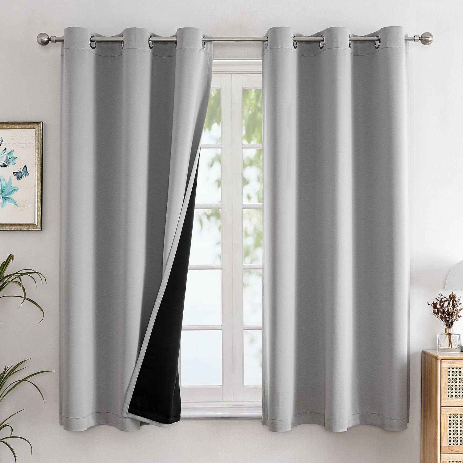 ChrisDowa 100% Blackout Curtains with Black Liner